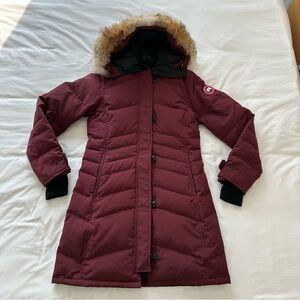 Women’s Canada Goose Parka Small Maroon Lorette Heritage Parka w/ fur hood trim